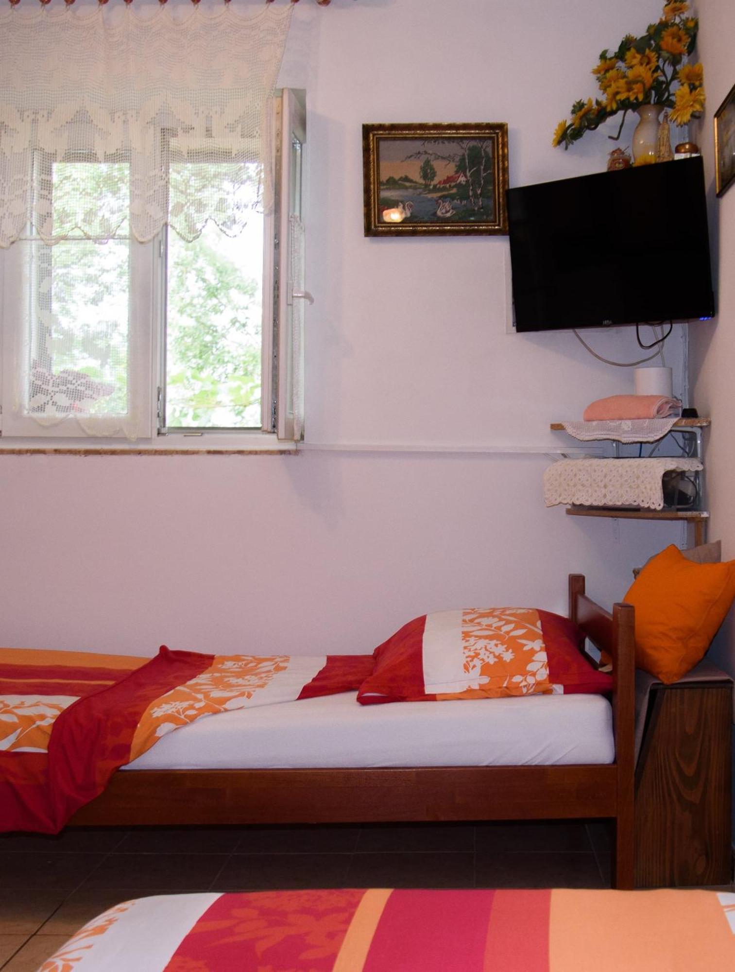 Apartments Cvitini Dvori Garjak Vrlika Экстерьер фото