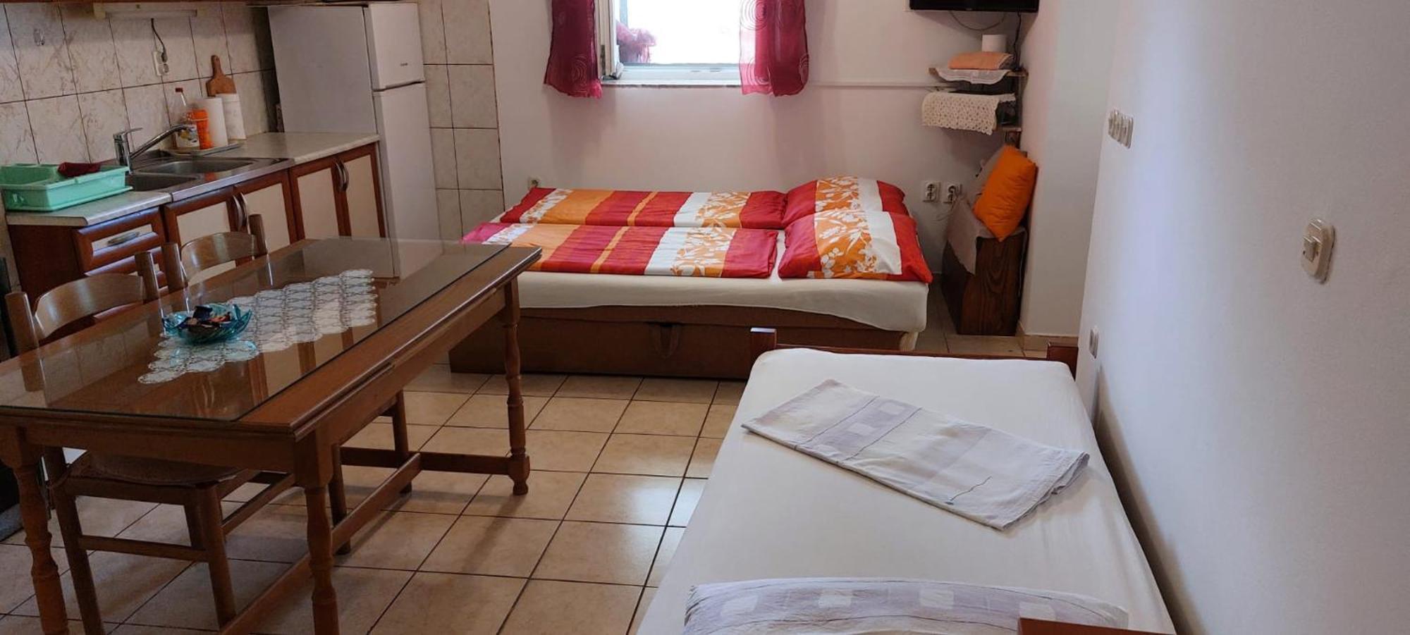 Apartments Cvitini Dvori Garjak Vrlika Экстерьер фото